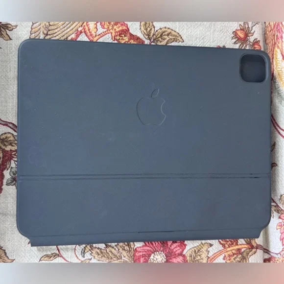 Apple iPad Magic Keyboard Black productivity A2261 - Picture 3 of 7